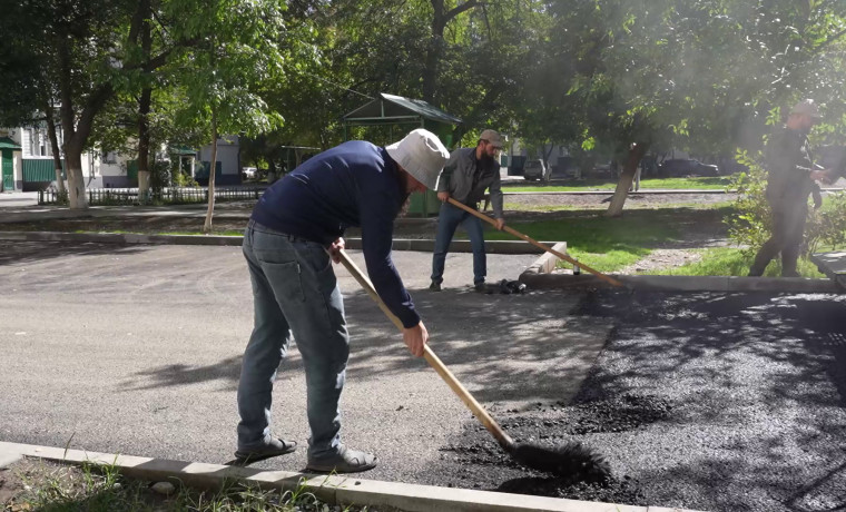 С начала года ямочный ремонт провели на более чем 200 улицах Грозного