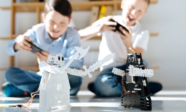 Команды из России победили в обеих категориях «Битвы роботов»