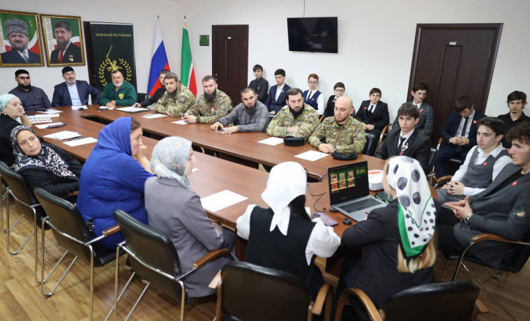 В Грозном Росгвардейцы приняли участие в патриотическом мероприятии «Вместе и вперёд»
