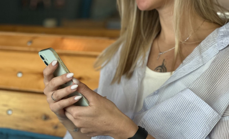 ВТБ и МАХ предупредили о новых схемах мошенников в соцсетях и мессенджерах