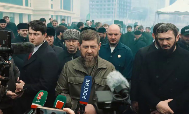 Рамзан Кадыров принял участие в торжественном открытии обновлённой улицы Шерипова в Грозном