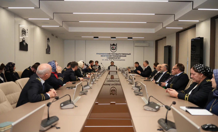 В ГГНТУ прошло заседание Ученого совета, посвященное юбилею профессора Ибрагима Керимова