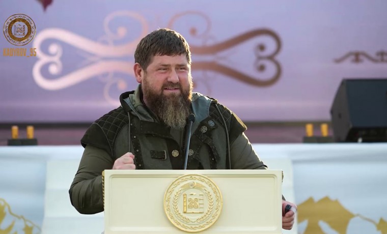 Рамзан Кадыров посетил фестиваль народного творчества "Беноевская весна"
