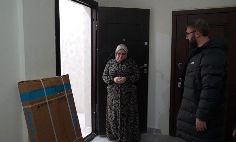 Жительнице Грозного оказана адресная помощь по итогам Прямой линии с Главой ЧР