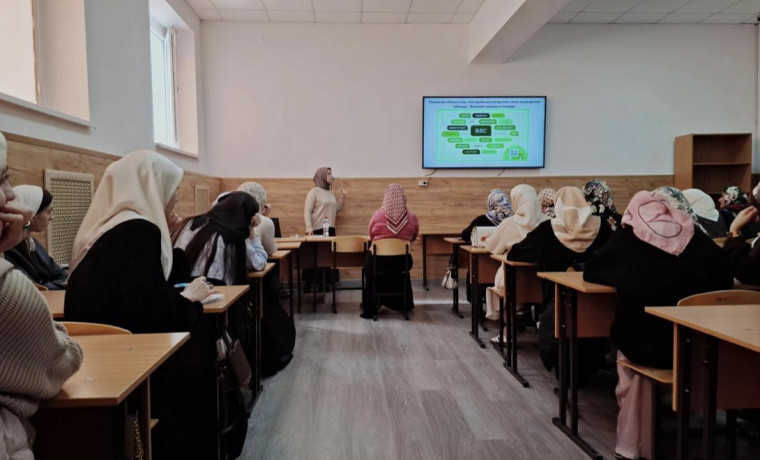 Учитель физики из Чеченской Республики повысила квалификацию по методике преподавания