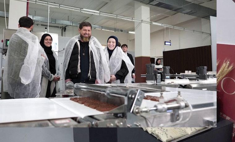 Рамзан Кадыров подробно ознакомился с технологическим процессом на шоколадной фабрике "Марзо"