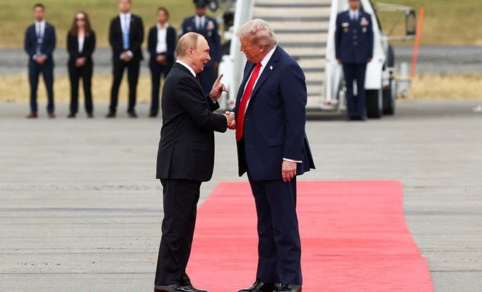 Владимир Путин заявил, что при Трампе удалось бы избежать войны на Украине.