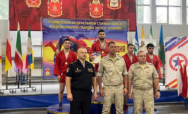 Сотрудник полка полиции «АХМАТ» Росгвардии занял первое место на окружном чемпионате по самбо