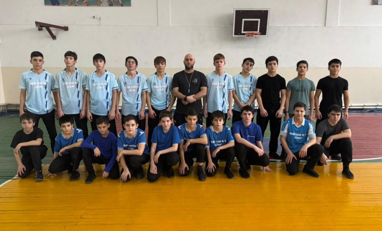 Урус-Мартановский район присоединился к Всероссийской акции «Зарядка с чемпионом»